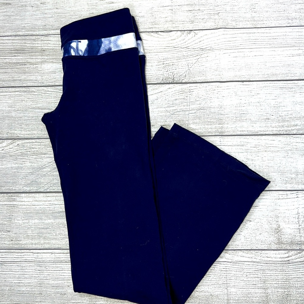 Lululemon Navy Wide Bottom Leggings
